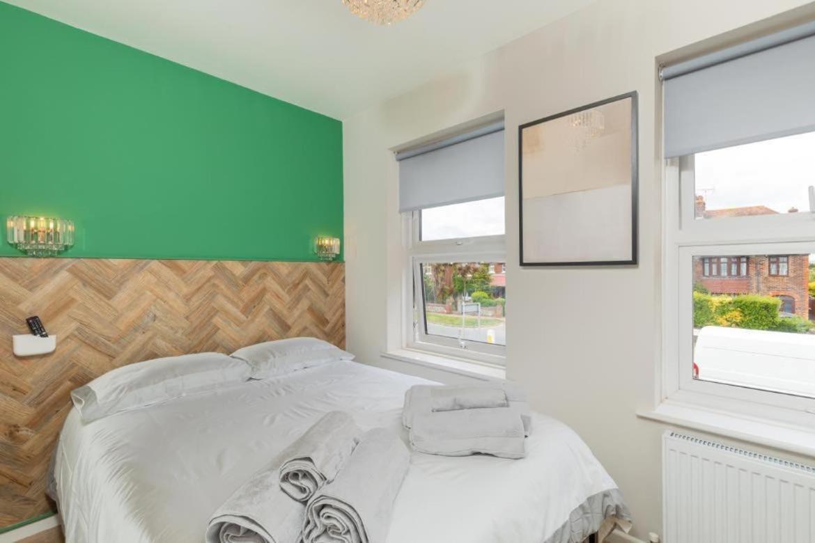 Ocean Studio Apartments Littlehampton Εξωτερικό φωτογραφία